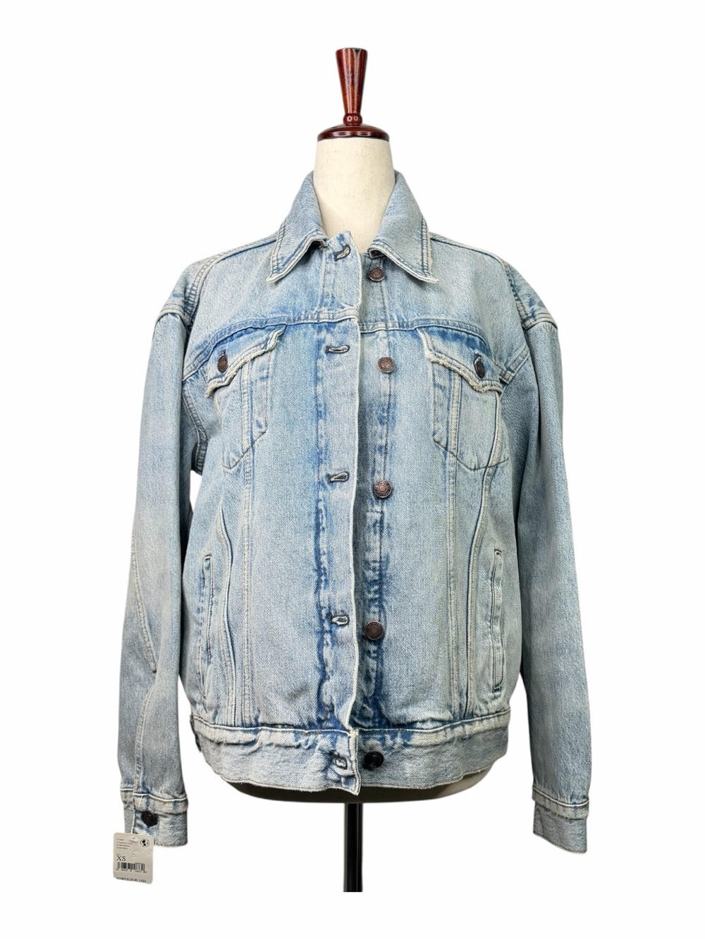 Free People We The Free NWT Jolene Denim Trucker Jacket Light Blue Wash XS